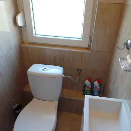 Near Archaeological Museum In In Pluj Apartman *